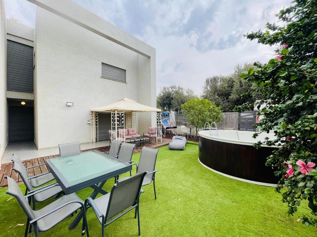 סוויטת עלית בריכה מחוממת Villa Poriyya Eksteriør bilde