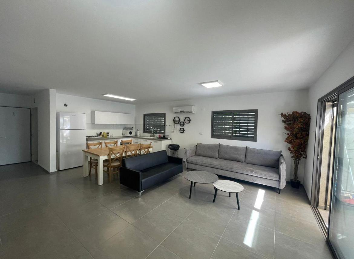 סוויטת עלית בריכה מחוממת Villa Poriyya Eksteriør bilde